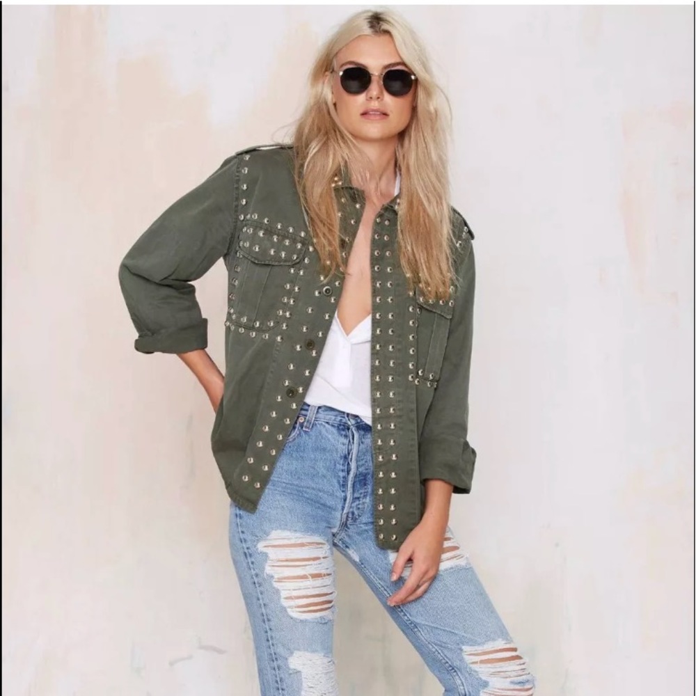 Nasty Gal after party vintage smash it up cargo